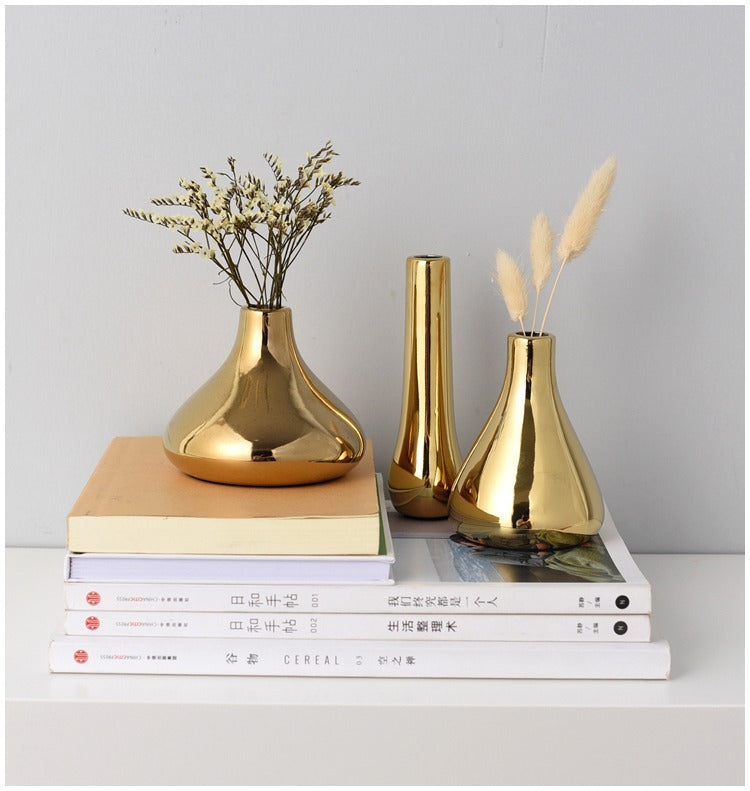 Mini Gold Electroplated Ceramic Vase